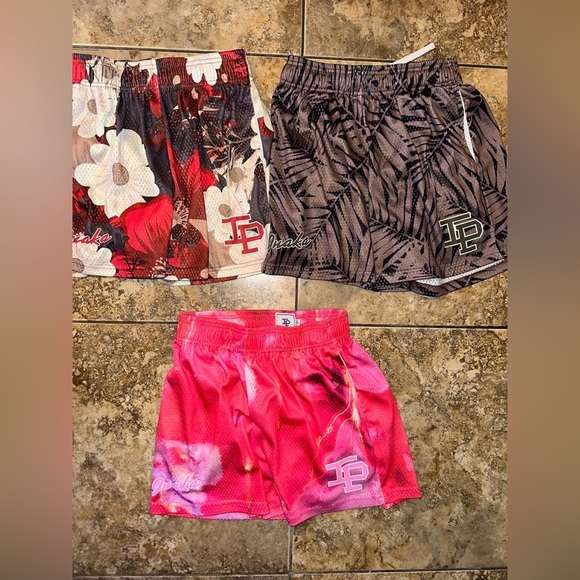 Inaka shorts - Picture 1 of 3